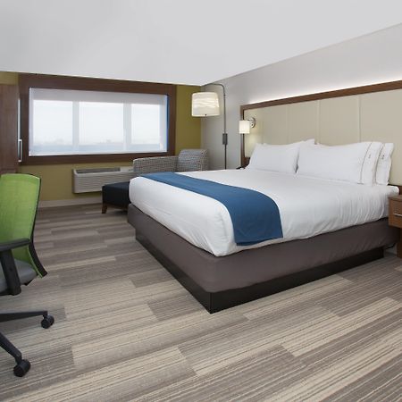 Holiday Inn Express & Suites - Brenham South By Ihg Exterior photo
